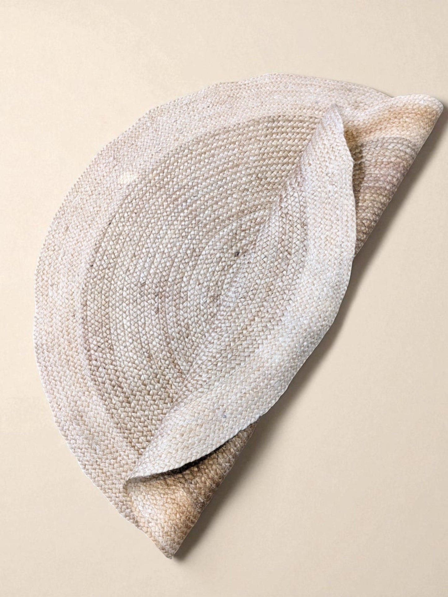 Braided Natural Round Jute Rug - 125 x 125 cm
