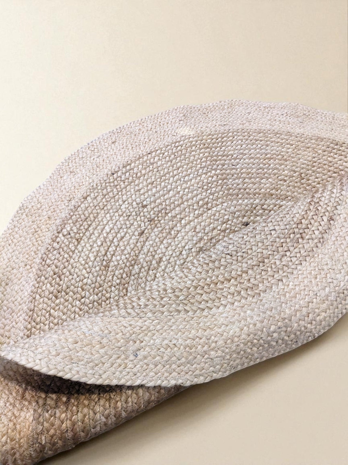 Braided Natural Round Jute Rug  - 125 x 125 cm
